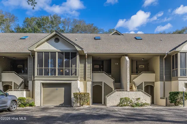 $424,900 | 260 Clubhouse Road, Unit 11B, Sunset Beach, NC 28468