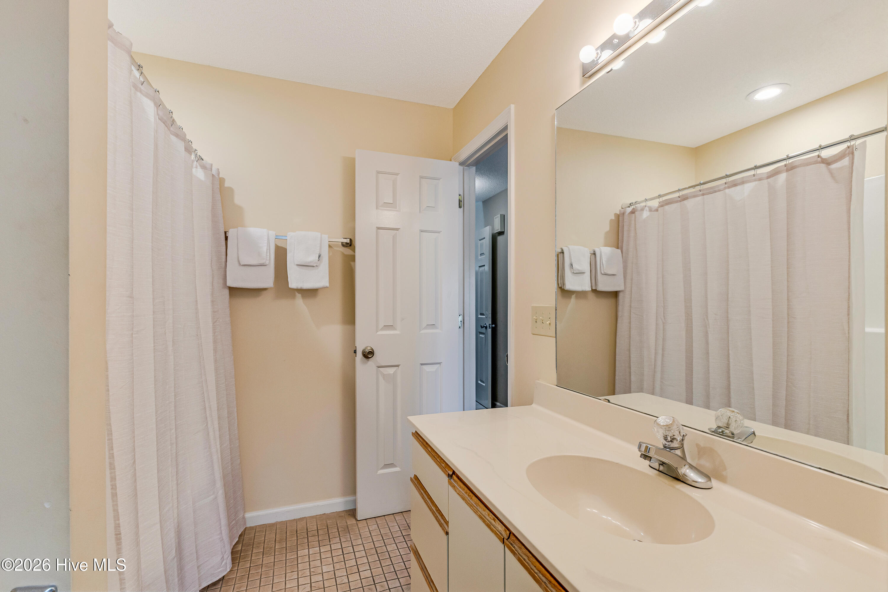 260 Clubhouse Road, Unit 11B Sunset Beach, NC 28468 - Photo 31 of 56 260 Clubhouse Rd-17