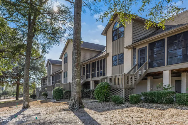 $424,900 | 260 Clubhouse Road, Unit 11B, Sunset Beach, NC 28468