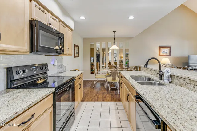 $424,900 | 260 Clubhouse Road, Unit 11B, Sunset Beach, NC 28468