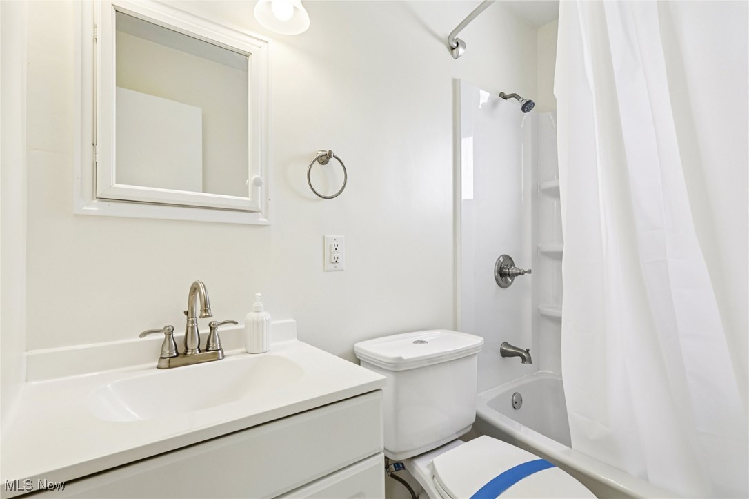 29010 Barjode Road Willowick, OH 44095 - Photo 16 of 24 Gallery Image 16