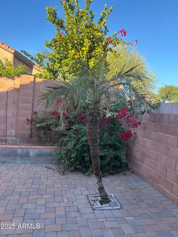 $2,100 | 2221 East Union Hills Drive, Unit 165, Phoenix, AZ 85024