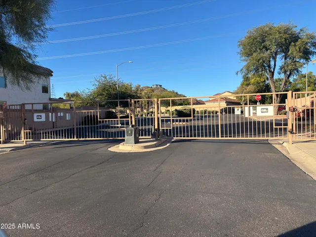 $2,100 | 2221 East Union Hills Drive, Unit 165, Phoenix, AZ 85024