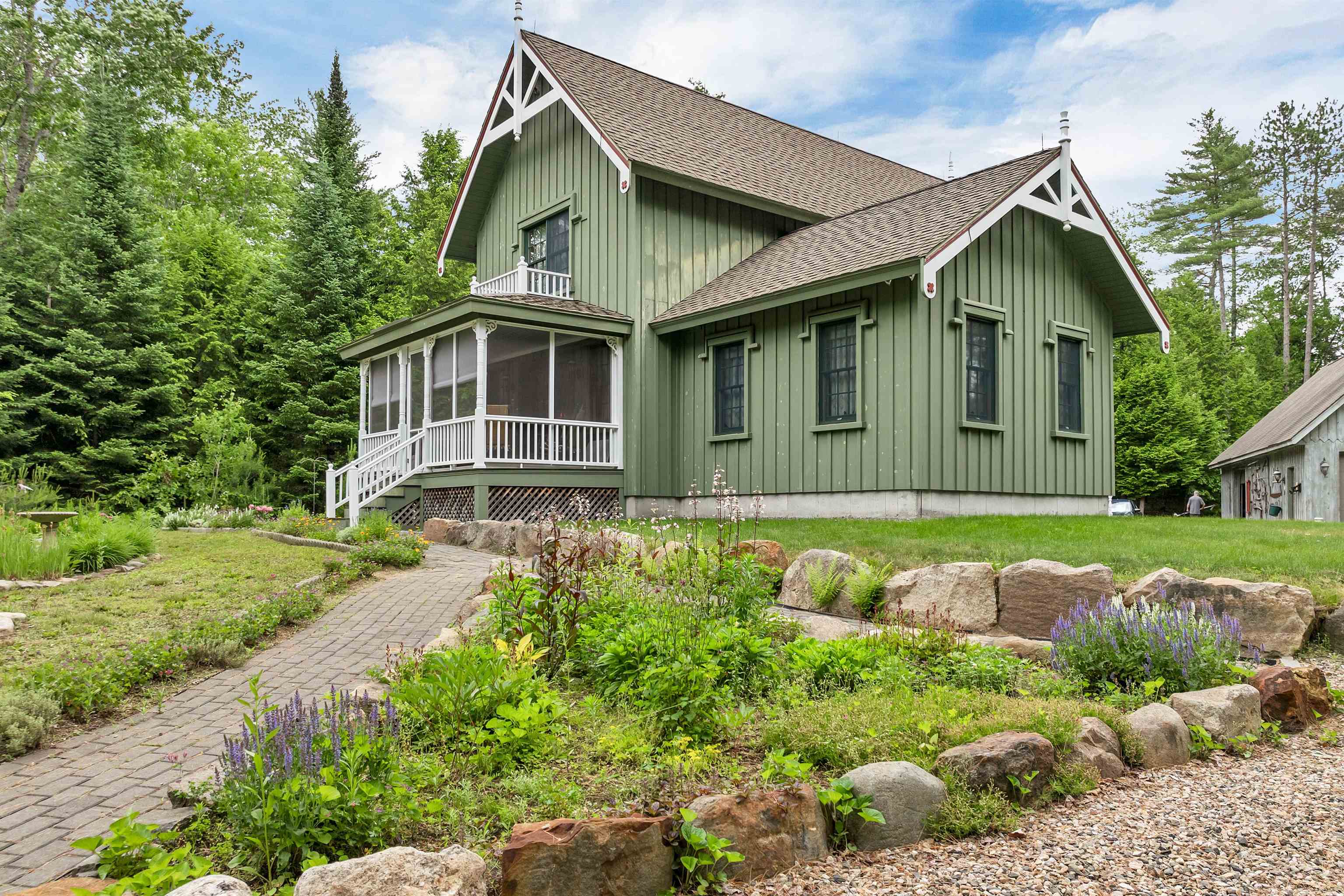 185 Huntress Bridge Road Effingham, NH 03882 - Photo 4 of 48