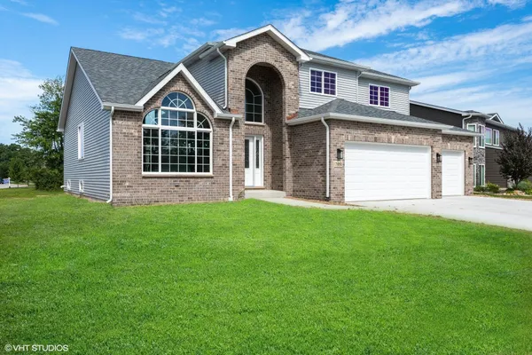 $519,900 | 1351 East 77th Place, Merrillville, IN 46410