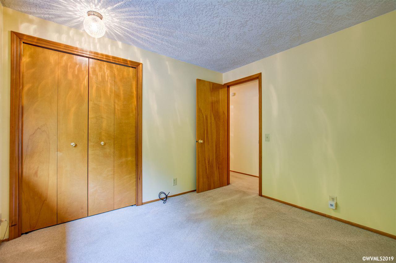 28087 South Lost Canyon Road Mulino, OR 97042 - Photo 16 of 33 Gallery Image 16