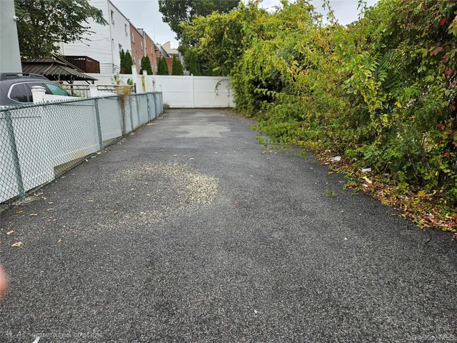 $550,000 | 4179 Bronxwood Avenue | Wakefield