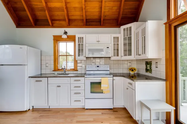 $1,495,000 | 211 Knox Avenue, Cape May Point, NJ 08212