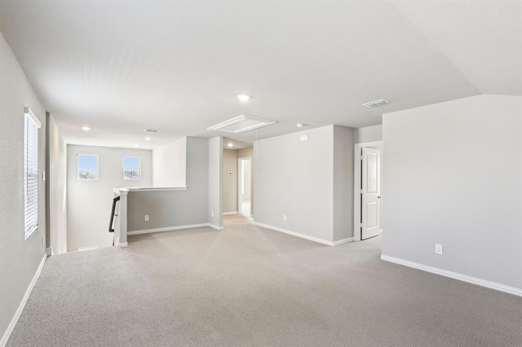 1721 Arches Road Anna, TX 75409 - Photo 17 of 22 Photo is not of the actual home, but is an inspirational photo of builder’s model home and may depict options, furnishings, and/or decorator features that are not included.