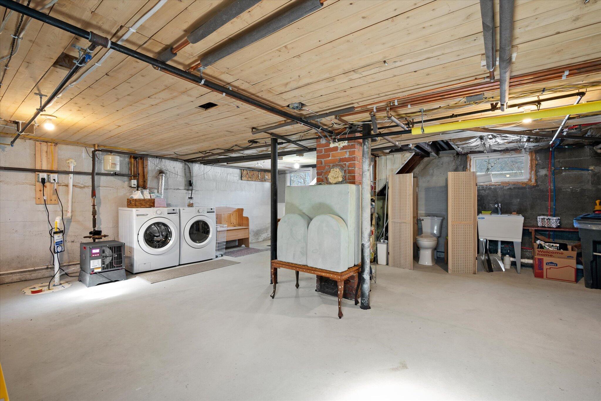 243 Nowell Road Bangor, ME 04401 - Photo 45 of 50 09-Basement