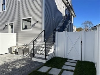 152-154 Hillside Road, Unit TWO Watertown, MA 02472 - Photo 38 of 41 Gallery Image 38