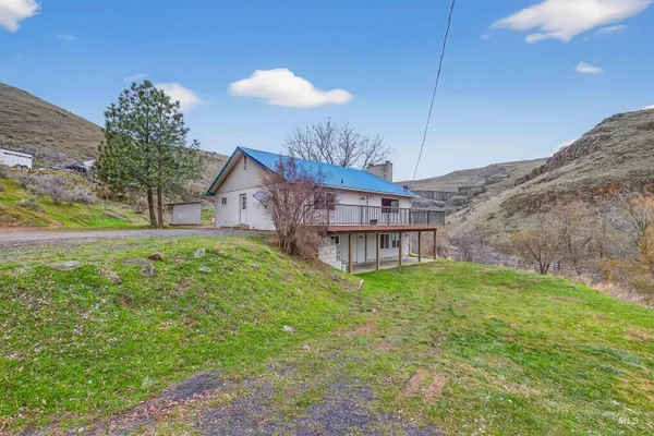 $459,900 | 8049 Asotin Creek Road, Asotin, WA 99402