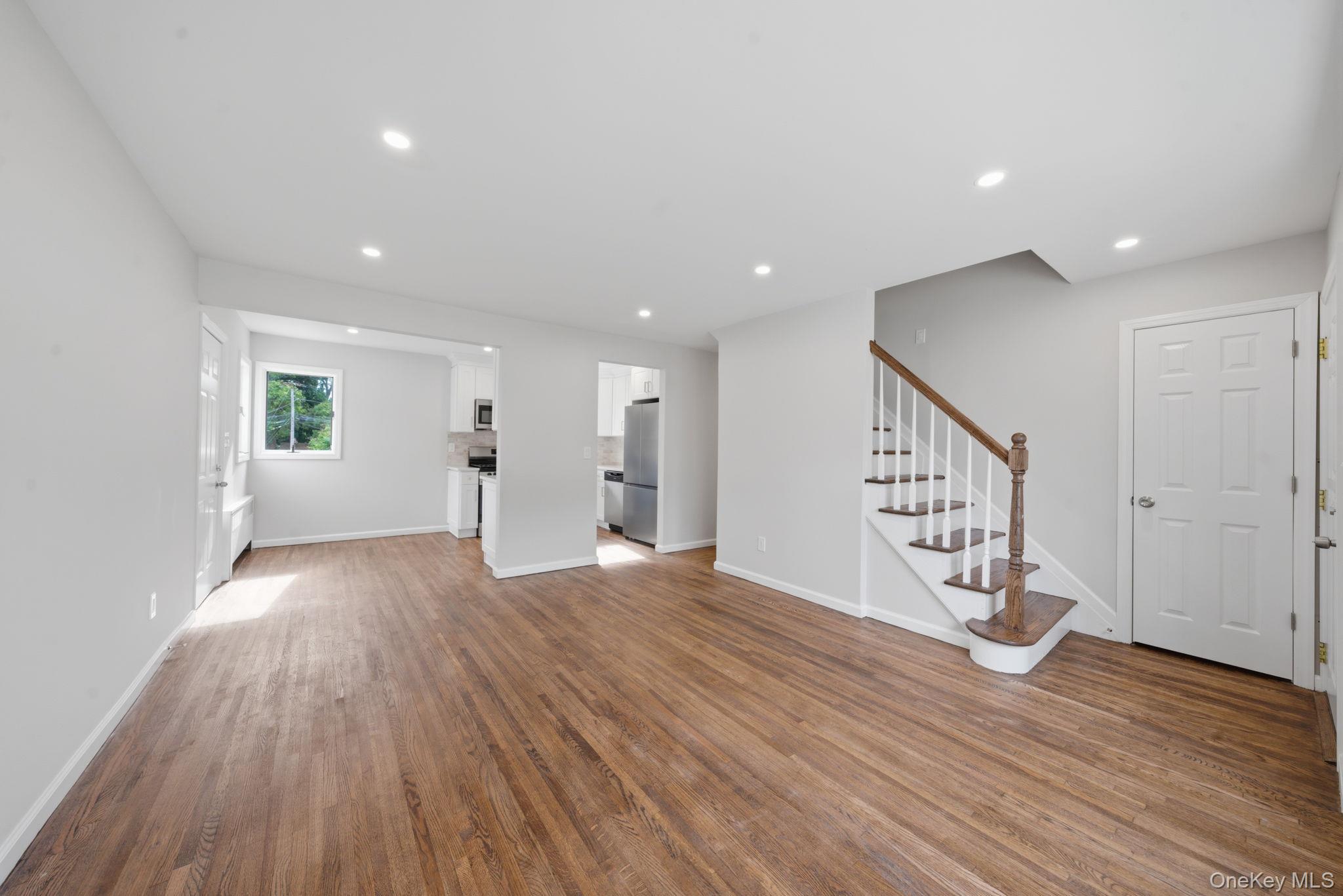 986 Cayuga Road West Hempstead, NY 11552 - Photo 8 of 22