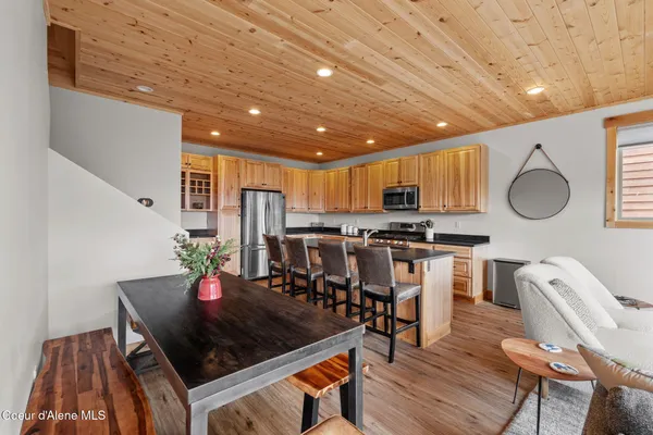 $1,190,000 | 21 Harrison Lane, Sandpoint, ID 83864