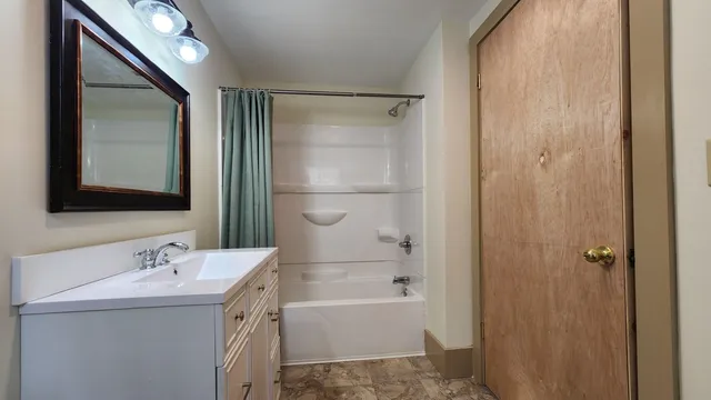 $205,000 | 95 Autumn Street, Newport, VT 05855