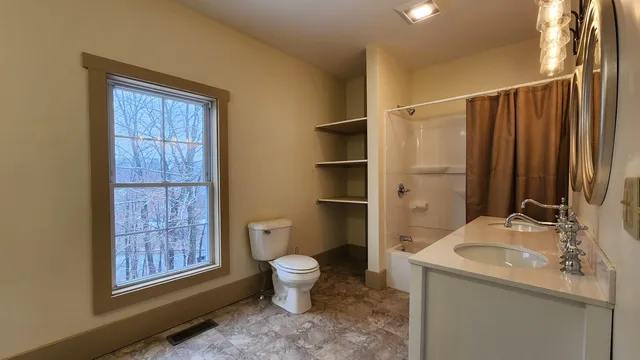 $205,000 | 95 Autumn Street, Newport, VT 05855