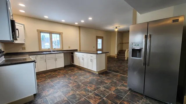 $205,000 | 95 Autumn Street, Newport, VT 05855