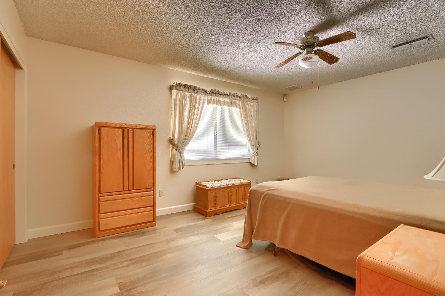 42275 Buckeye Road Oakhurst, CA 93644 - Photo 12 of 53