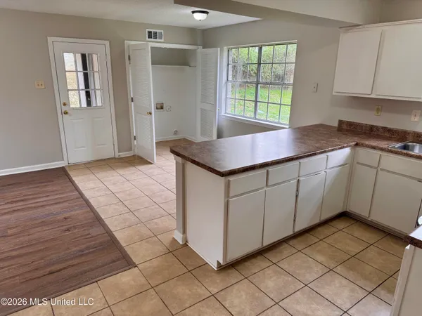 $1,295 | 1767 Northfield Drive, Southaven, MS 38671