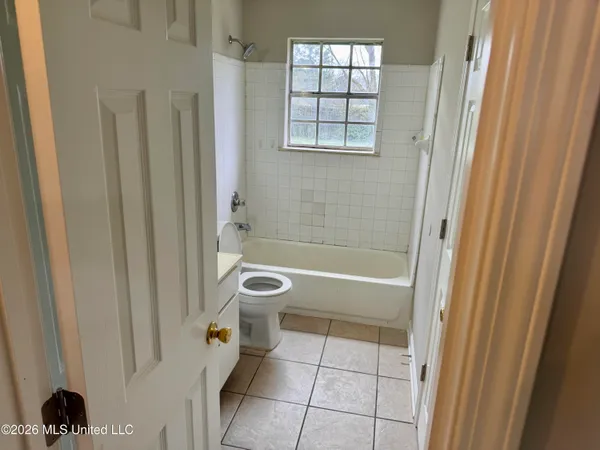 $1,295 | 1767 Northfield Drive, Southaven, MS 38671
