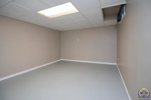 $189,000 | 611 Pearl Street, Rossville, KS 66533