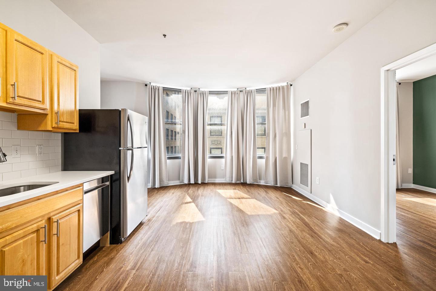 1530-32 Chestnut St Unit 501  