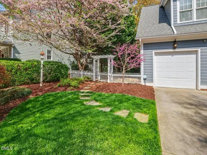$1,025,000 | 205 Park Bluff Drive, Chapel Hill, NC 27517