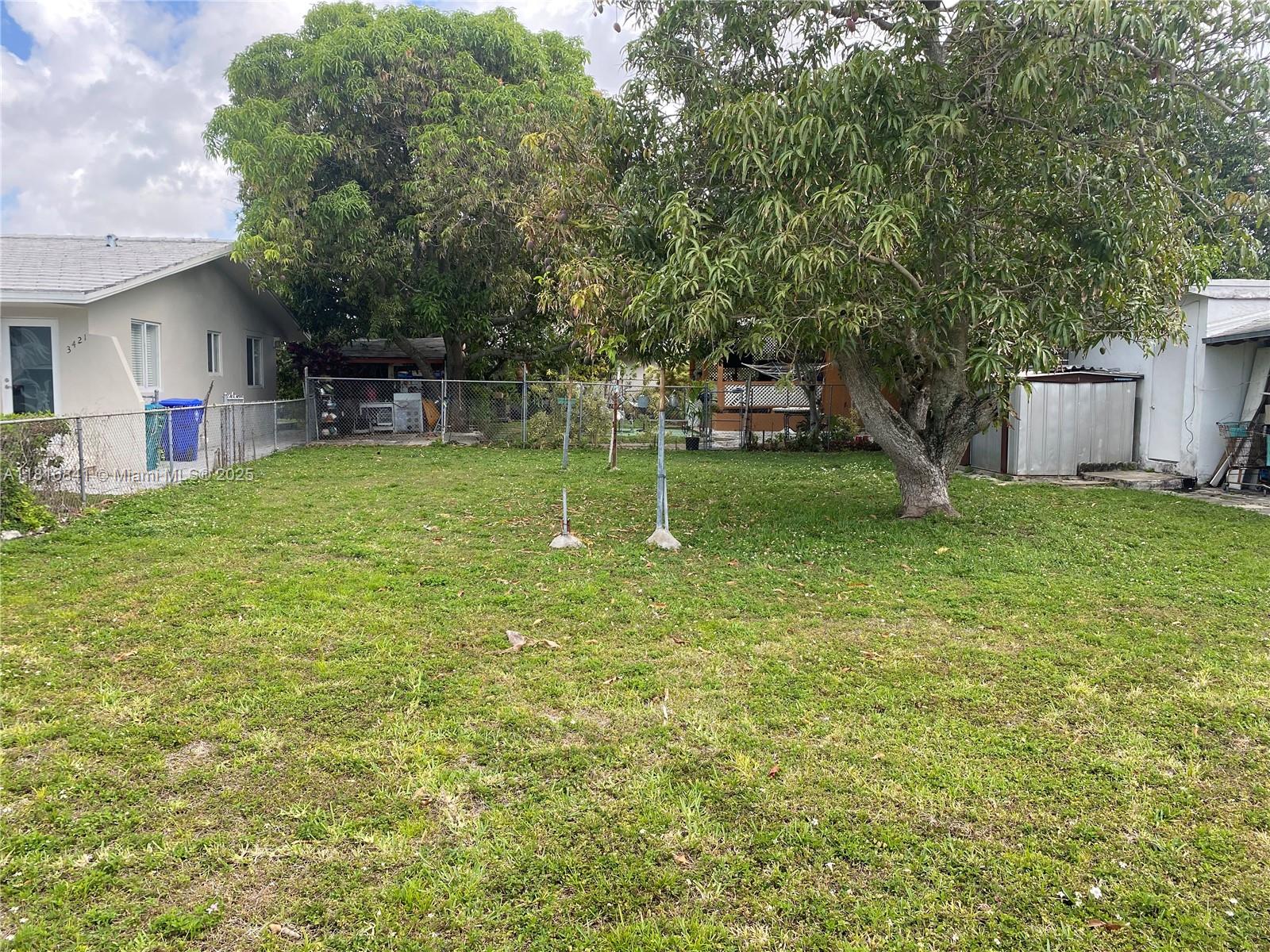 West Flagler Miami, FL 33135 - Photo 5 of 12