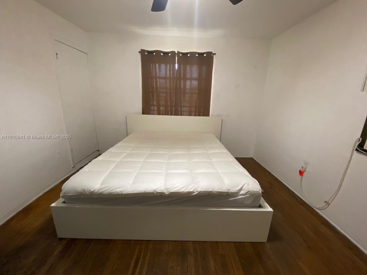 West Flagler Miami, FL 33135 - Photo 10 of 12