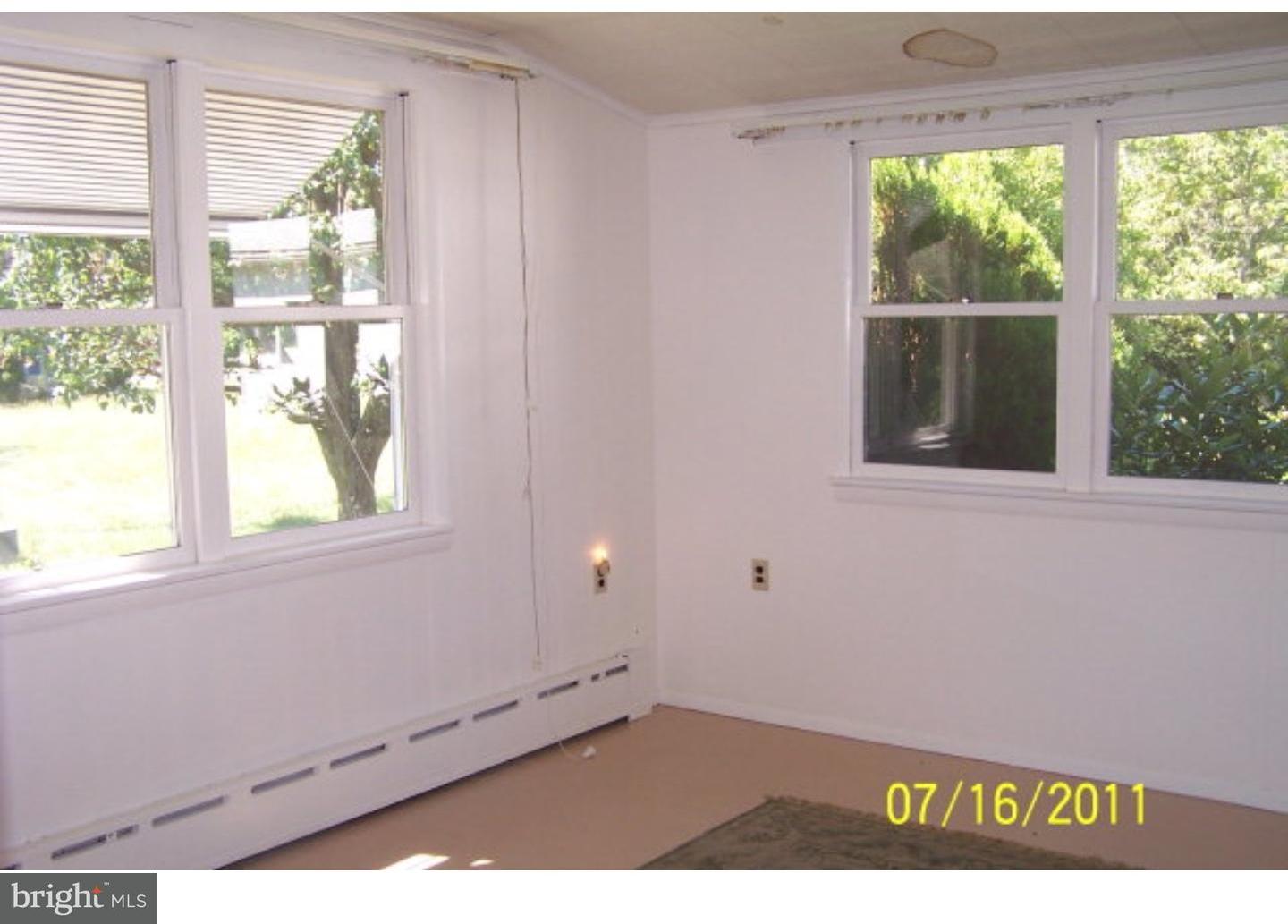 612 State Road Barnesville, PA 18214 - Photo 10 of 13 Family Room