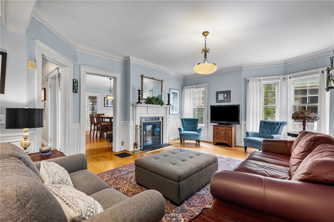 48 Girton Place Rochester, NY 14607 - Photo 11 of 50