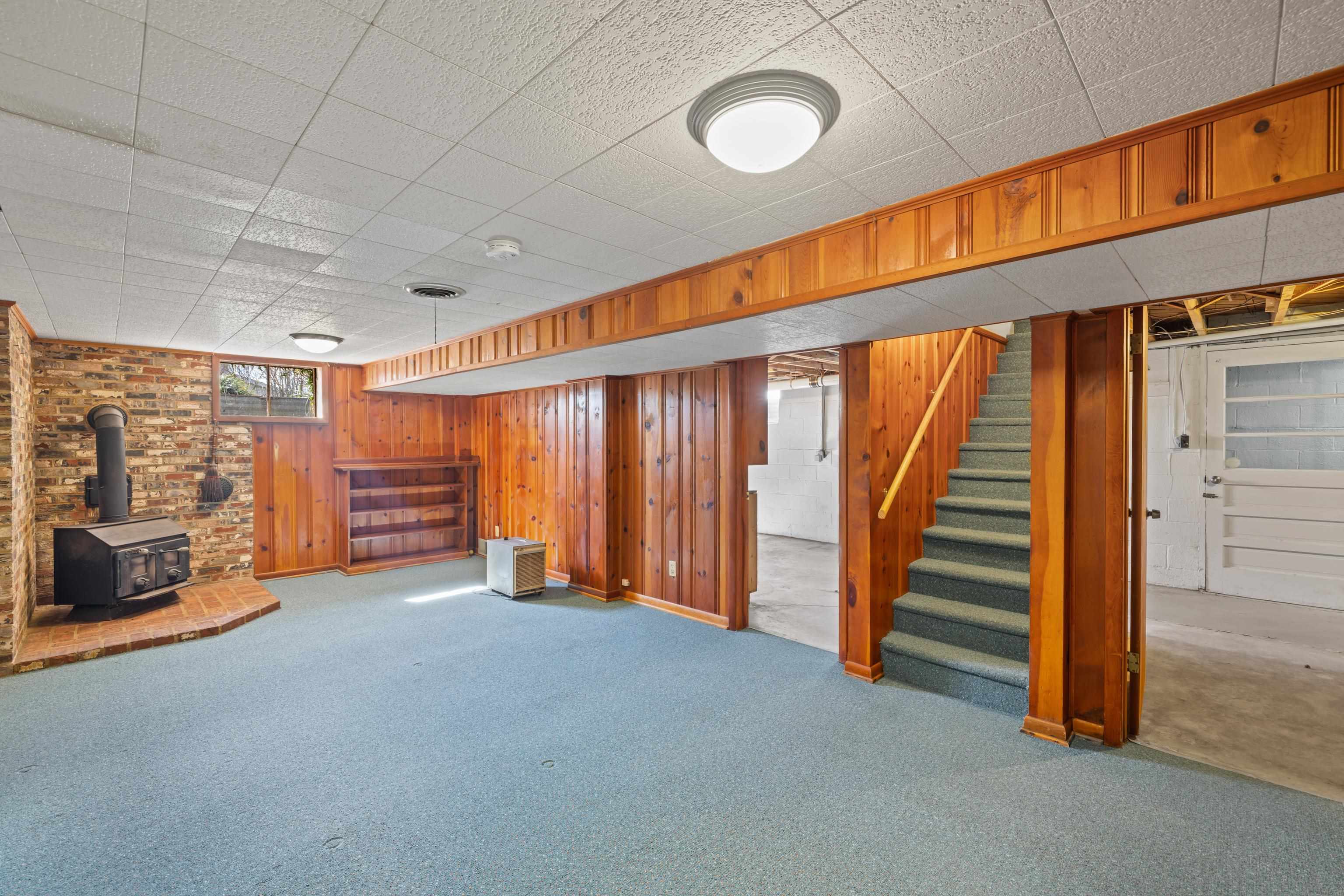 1070 Harman Road Harrisonburg, VA 22802 - Photo 27 of 55