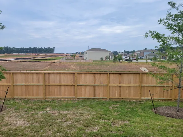 $2,000 | 14930 Dane Court, Montgomery, TX 77316