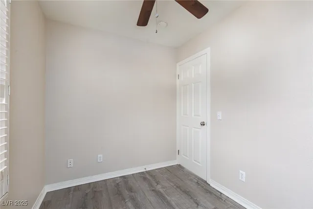 $2,045 | 4929 Signal Drive, Las Vegas, NV 89130