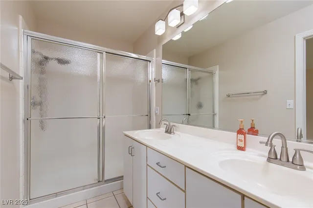 $2,045 | 4929 Signal Drive, Las Vegas, NV 89130