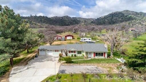 21305 Old Town Road Tehachapi, CA 93561 - Photo 18 of 26 Gallery Image 18