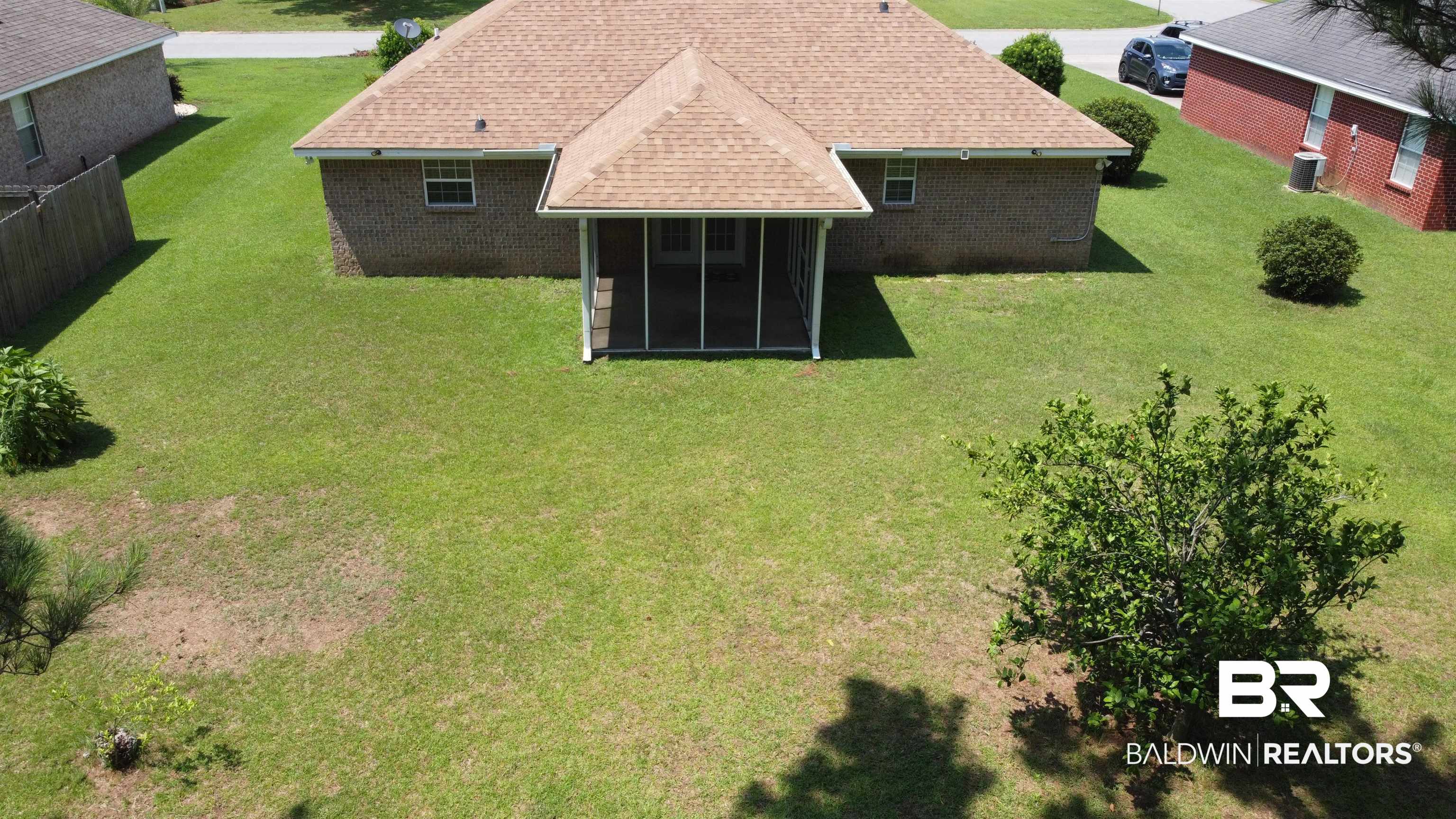 422 Meadow Lane Foley, AL 36535 - Photo 2 of 34