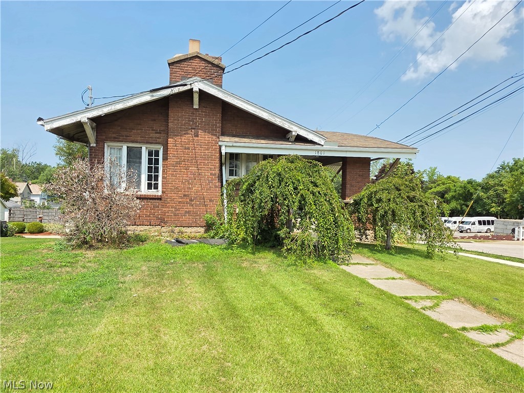 1801 West Prospect Road Ashtabula, OH 44004 - Photo 1 of 35 Front of home