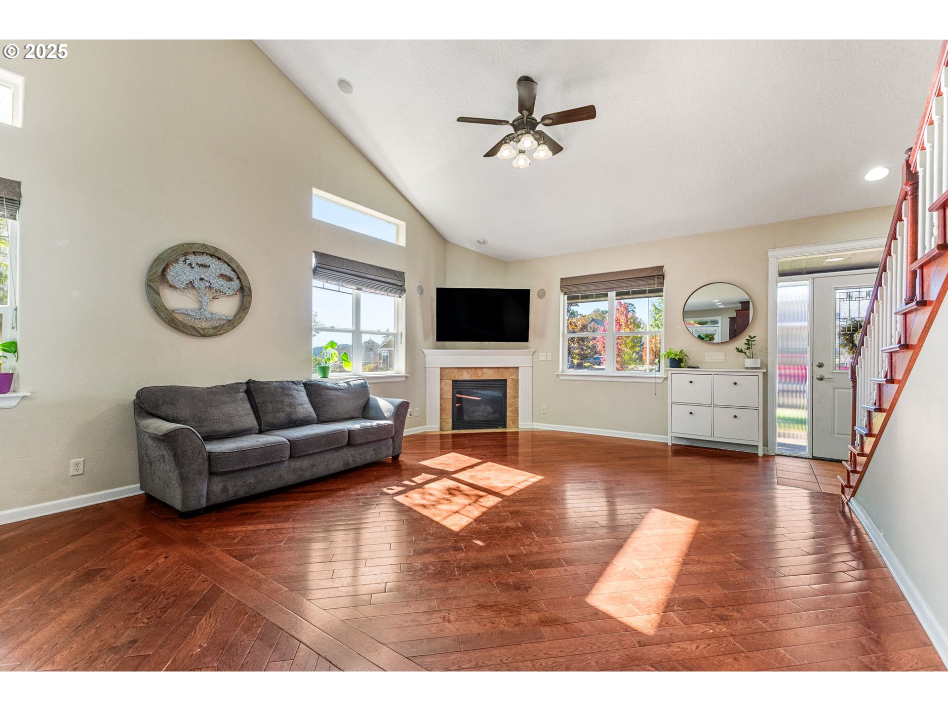 610 Northwest Hillcrest Drive Dallas, OR 97338 - Photo 6 of 32 a living room with furniture and a flat screen tv