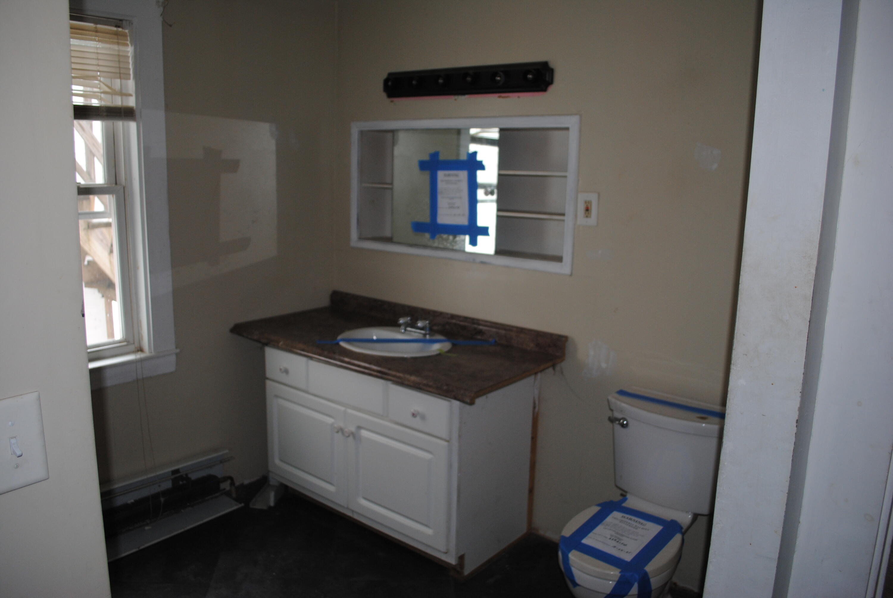 51 Pleasant Street Sanford, ME 04083 - Photo 7 of 25 DSC_0007