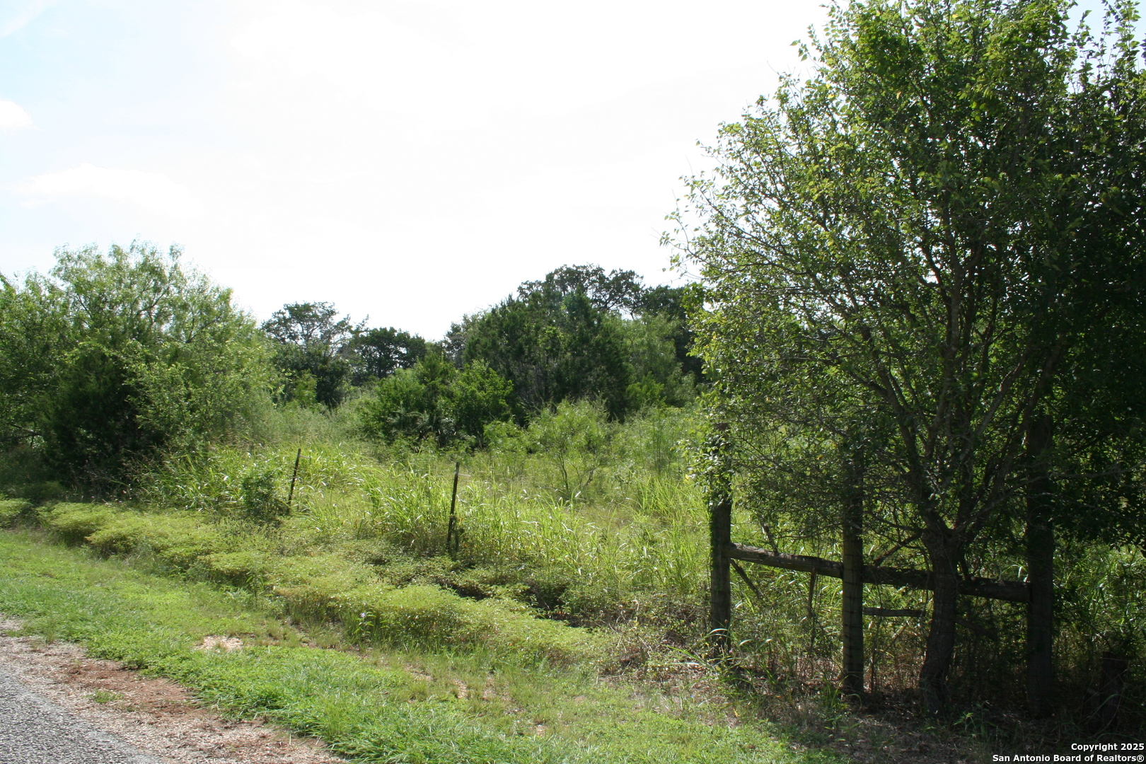 28028 Old Windmill Road New Braunfels, TX 78132 - Photo 4 of 8