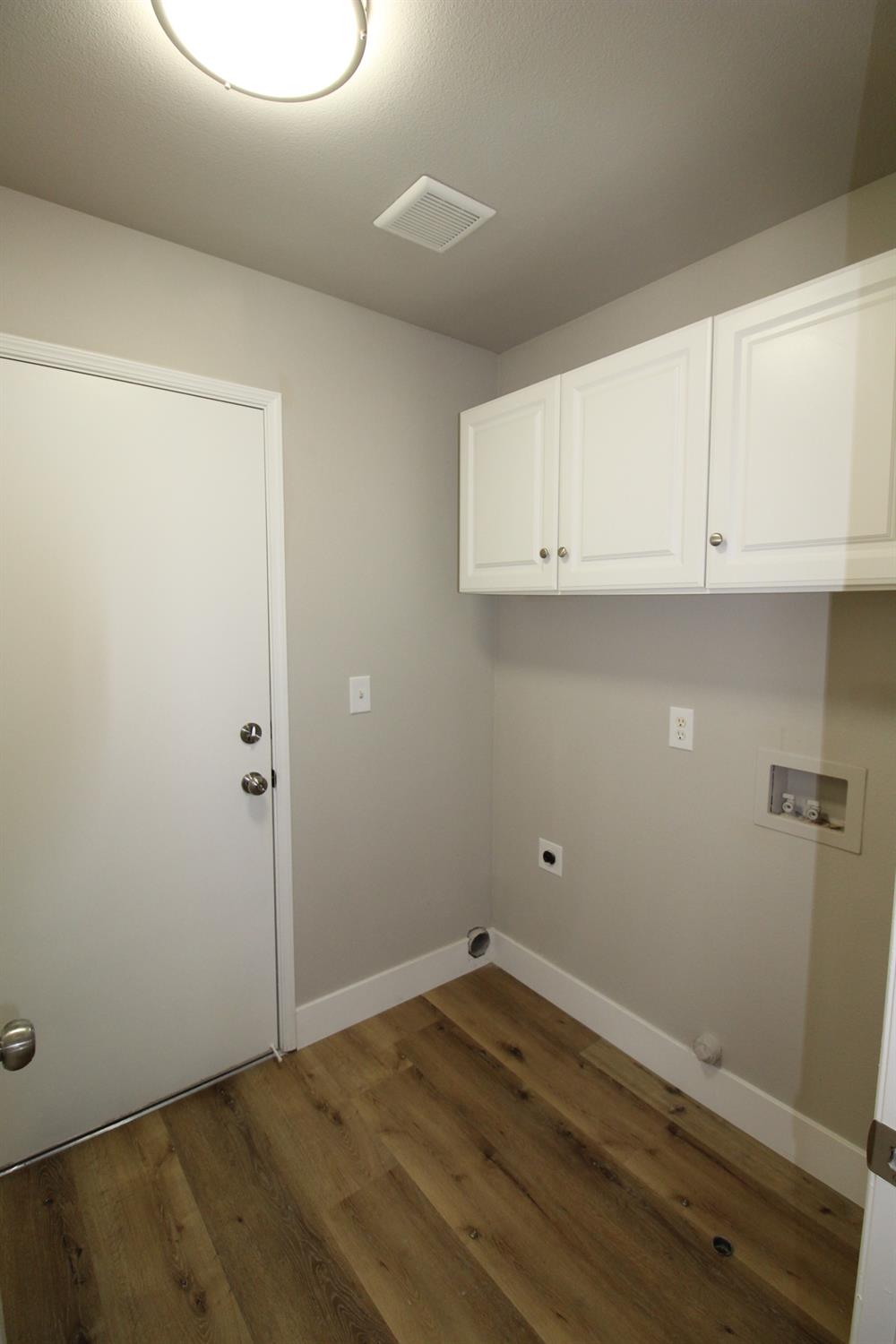 2117 Goshen Avenue Clovis, CA 93611 - Photo 12 of 30