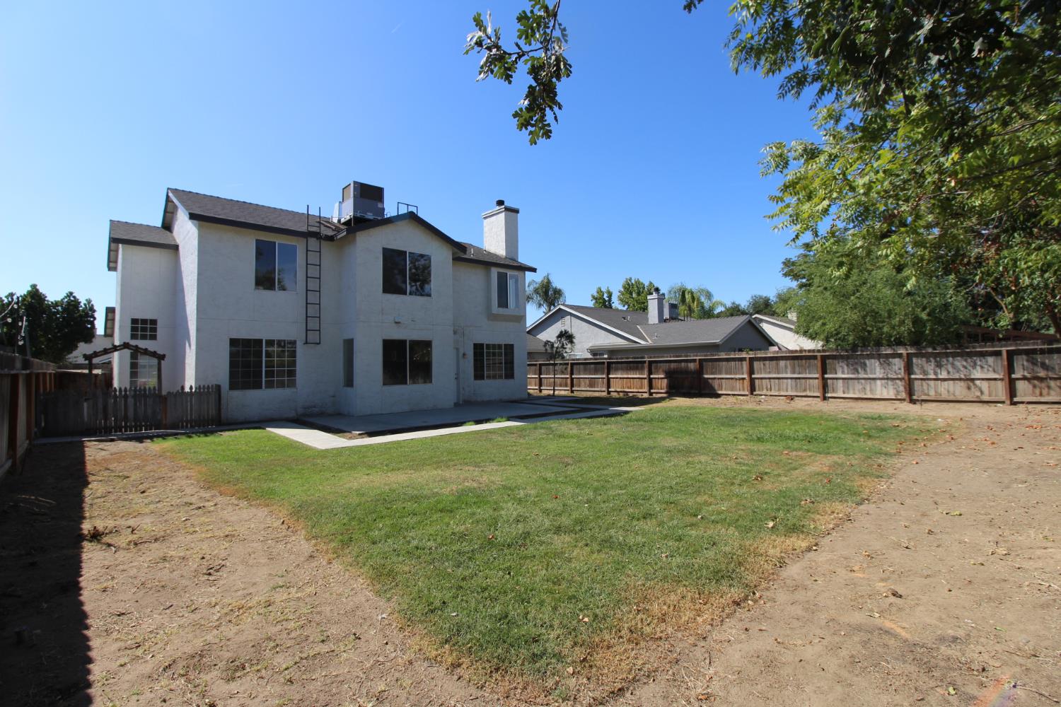 2117 Goshen Avenue Clovis, CA 93611 - Photo 30 of 30