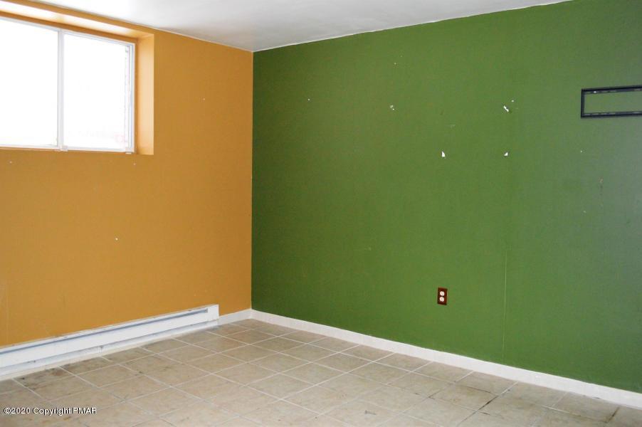 1113 Cobblewood Road Newfoundland, PA 18445 - Photo 18 of 31 BEDROOM #4