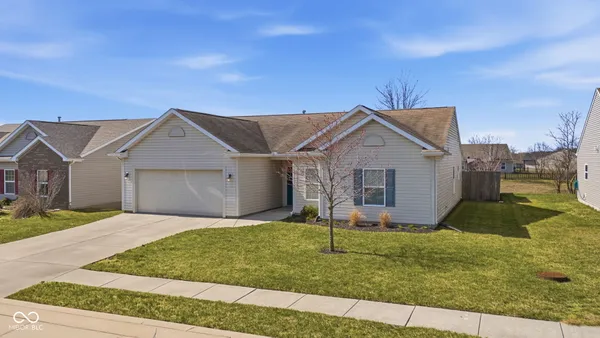 $265,000 | 1408 Graybark Street, Sheridan, IN 46069