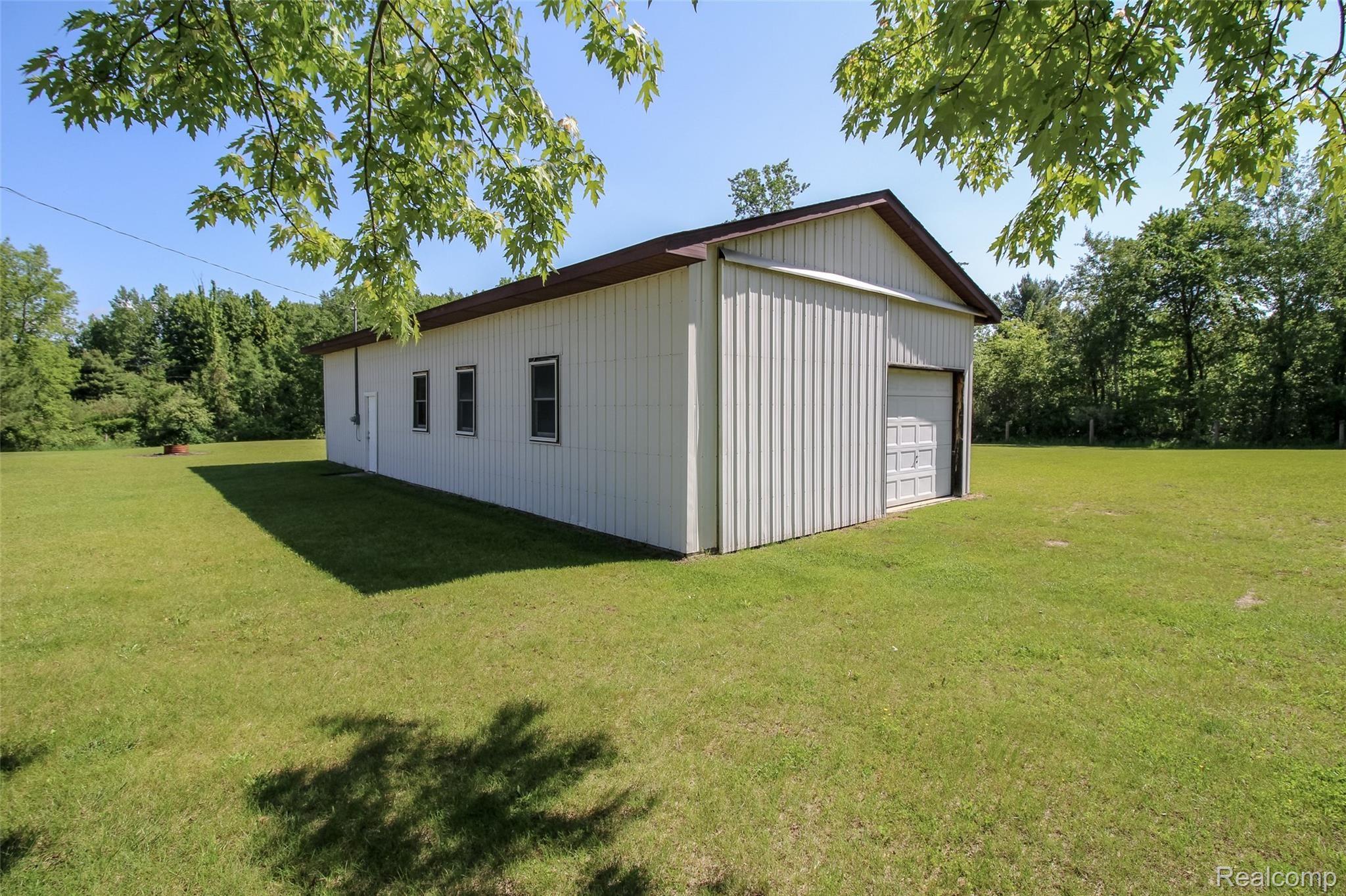 13670 Hanchett Road St. Charles, MI 48655 - Photo 38 of 44 IMG_1865.JPG