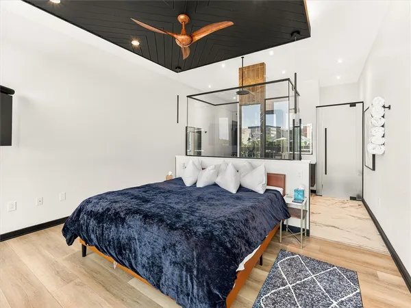 $5,000 | 102 Court Street, Unit 2, Rochester, NY 14604