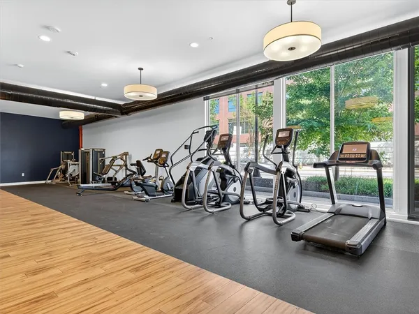 $5,000 | 102 Court Street, Unit 2, Rochester, NY 14604