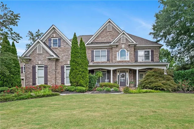 $1,100,000 | 810 Lake Ridge Court, Canton, GA 30114