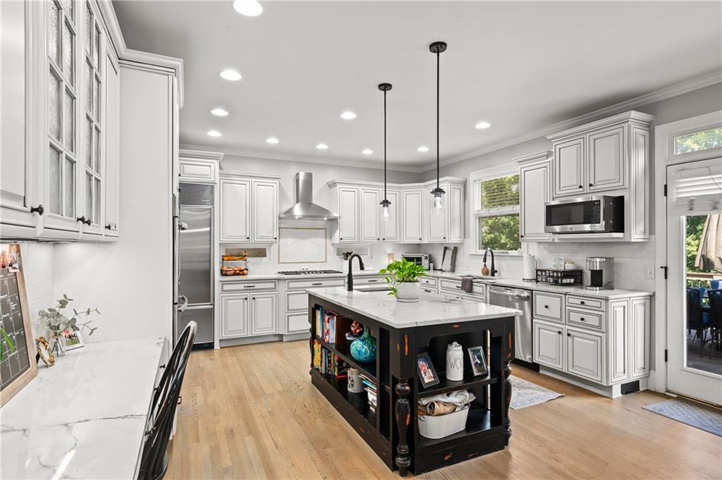 810 Lake Ridge Court Canton, GA 30114 - Photo 11 of 53